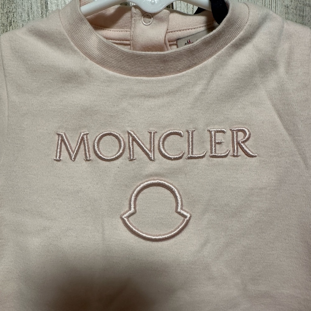 MONCLER - Picture 7 of 8